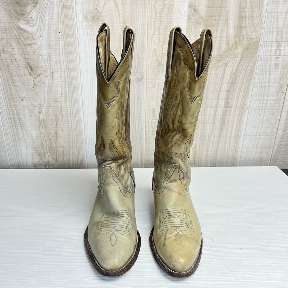 Vintage Frye Western Cowboy Boots Cream Style 3844 Men’s 9.5 or Women’s 11
